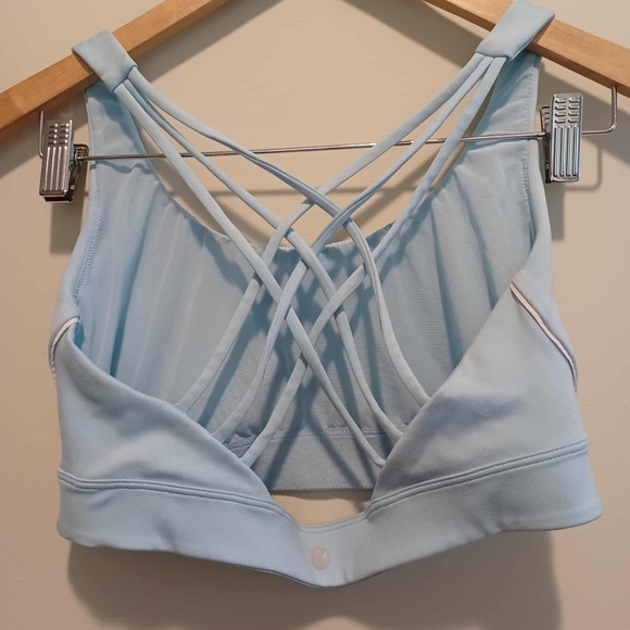 Victoria’s Secret Size Medium Wireless Light Blue Strappy Back Lounge Bra - Picture 2 of 8